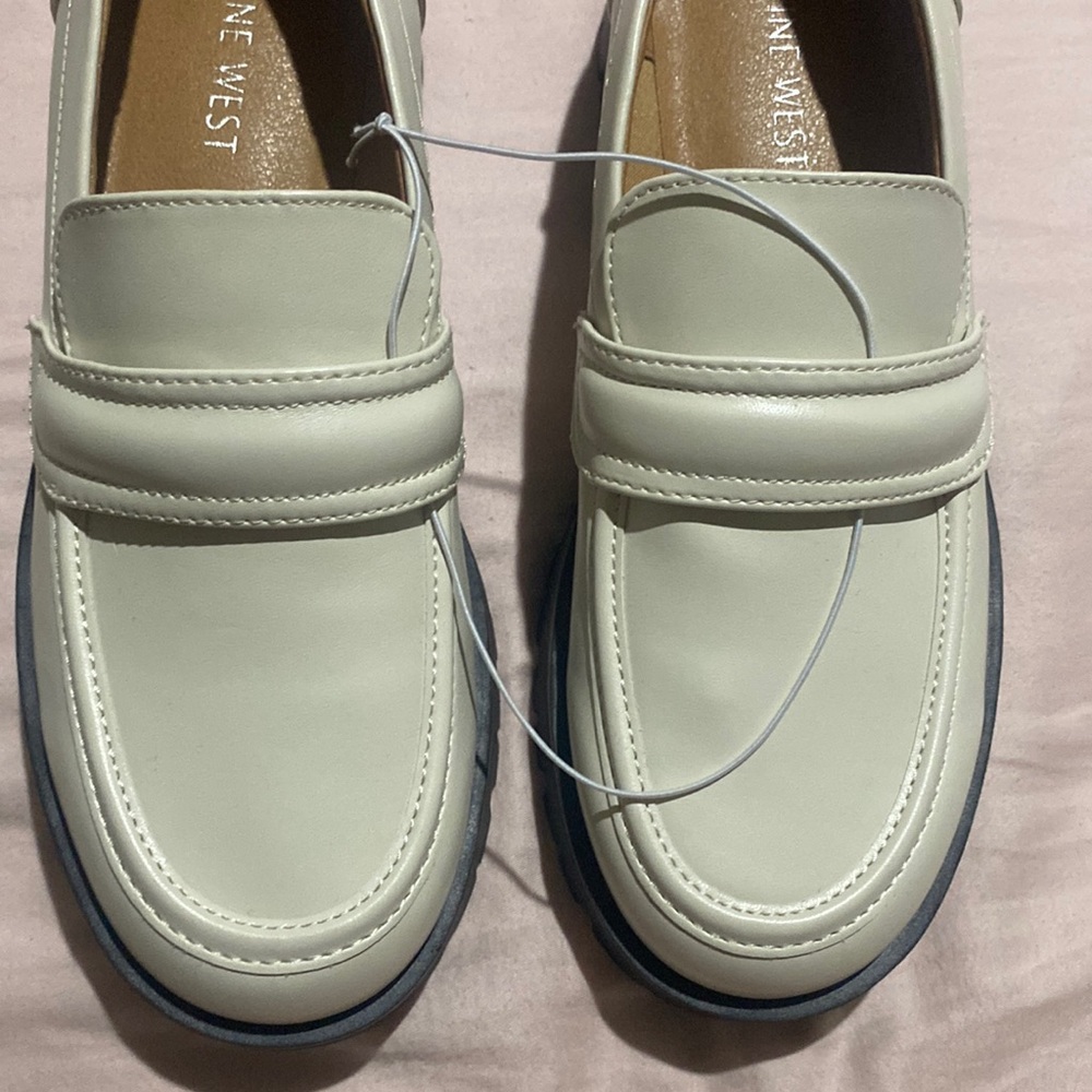 New Nine West Garren Lug sole loafers black soles slip on dress shoes